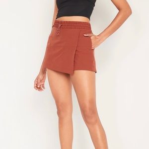 Old Navy BLACK StretchTech Skort NWT